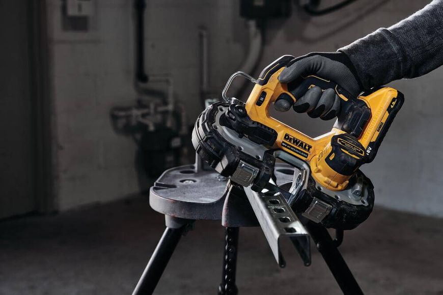 Пила ленточная аккумуляторная бесщёточная DeWALT DCS377NT DCS377NT фото