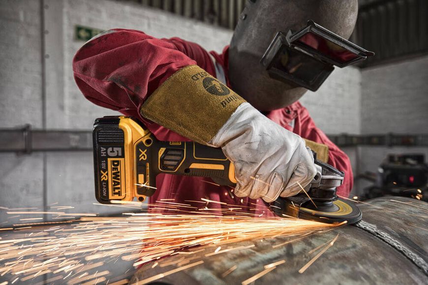 Шлифмашина угловая - болгарка аккумуляторная бесщёточная DeWALT DCG405P3 DCG405P3 фото