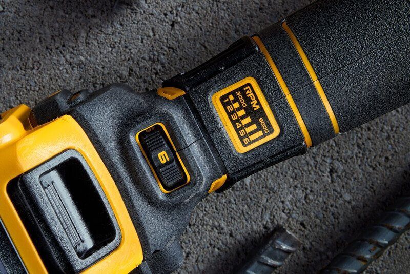 Шлифмашина угловая - болгарка аккумуляторная бесщёточная DeWALT DCG409VSNT DCG409VSNT фото