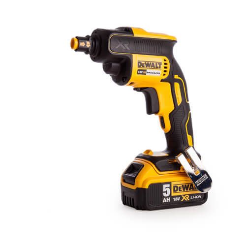 Шуруповерт аккумуляторный бесщеточный DeWALT DCF620P2K DCF620P2K фото