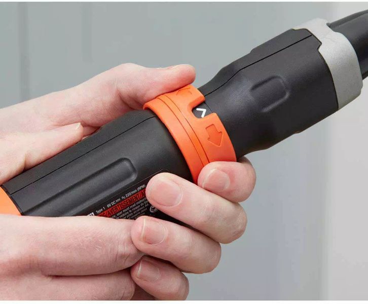 Викрутка акумуляторна BLACK+DECKER BCF601C BCF601C фото