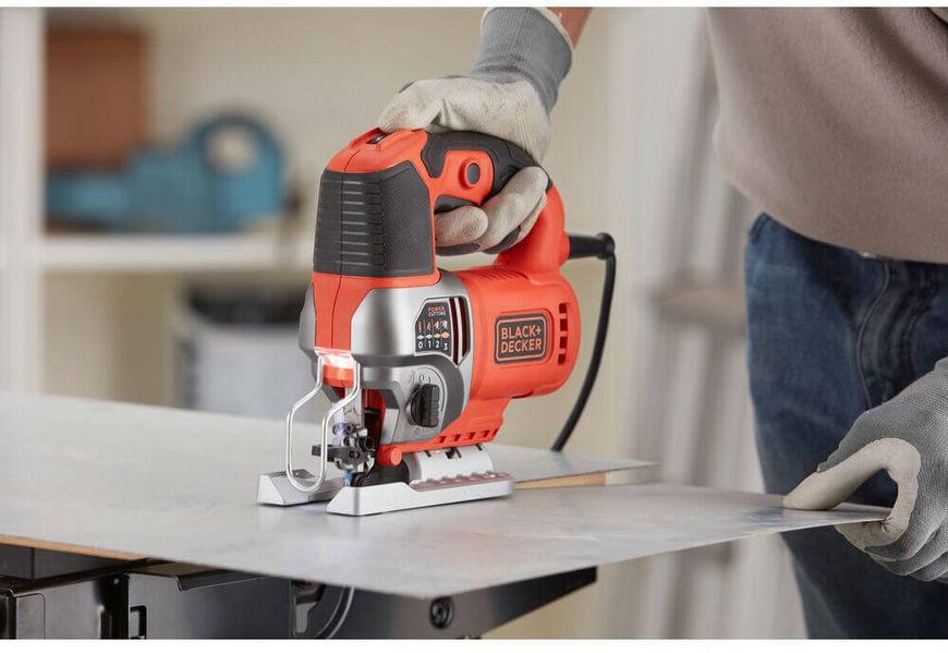 Пила лобзиковая сетевая BLACK+DECKER BES610 BES610 фото