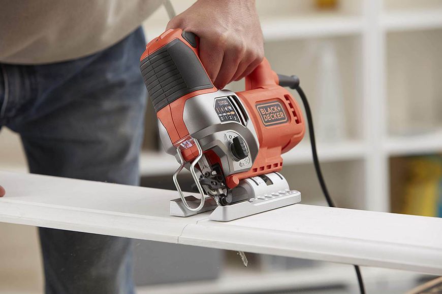 Пила лобзиковая сетевая BLACK+DECKER BES610K BES610K фото