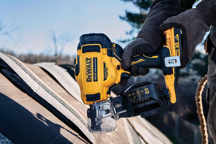 Пистолет гвоздезабивной аккумуляторный бесщёточный DeWALT DCN45RND2 DCN45RND2 фото